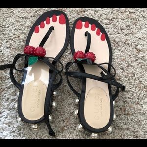 Sandals Gucci